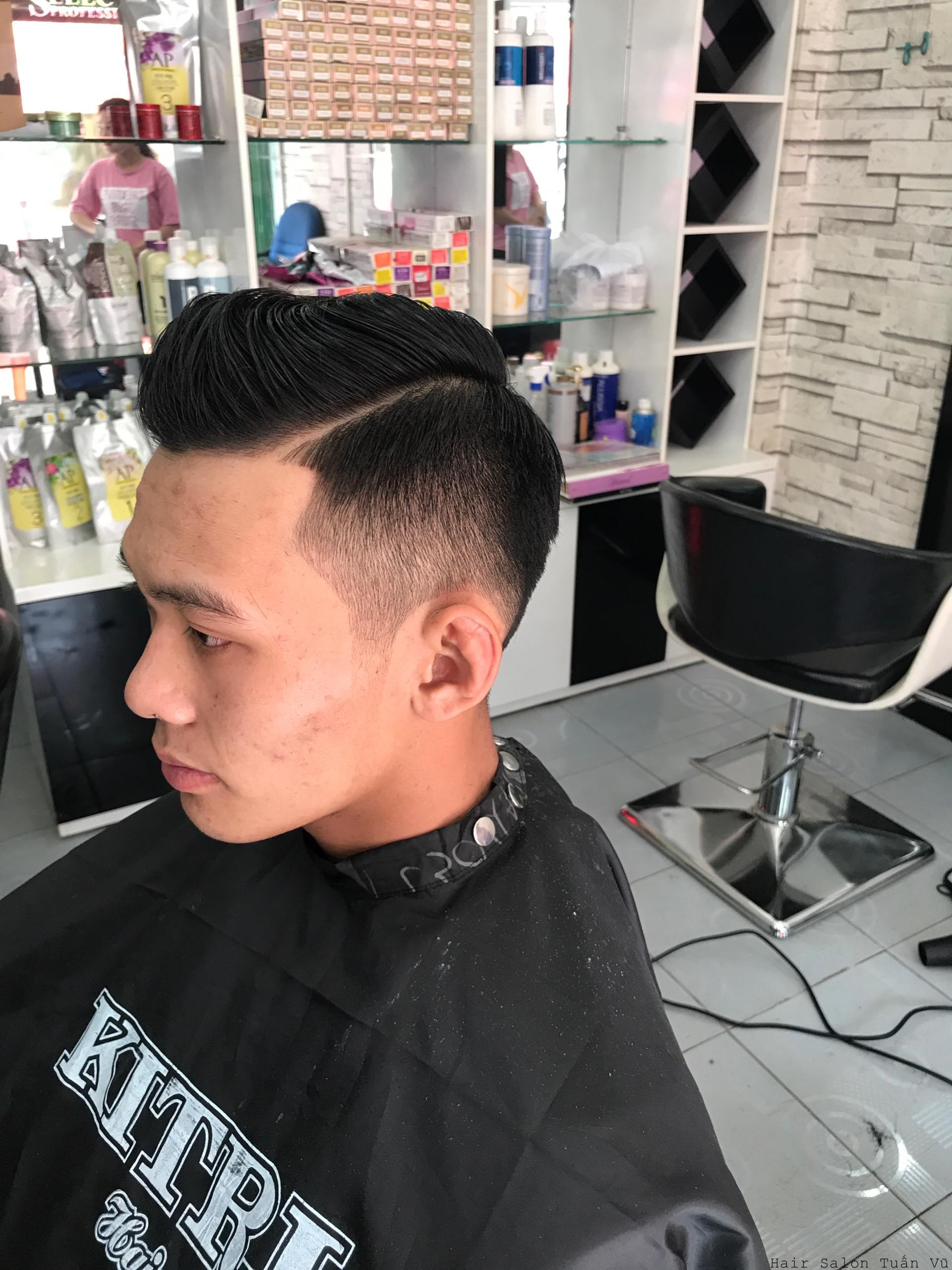 Giới trẻ TP Hồ Chí Minh chào đón salon tóc nam Suplo ra mắt  Suplo Hair  Salon  Mỹ Phẩm Nam Chính Hãng Giá tốt nhất thị trường