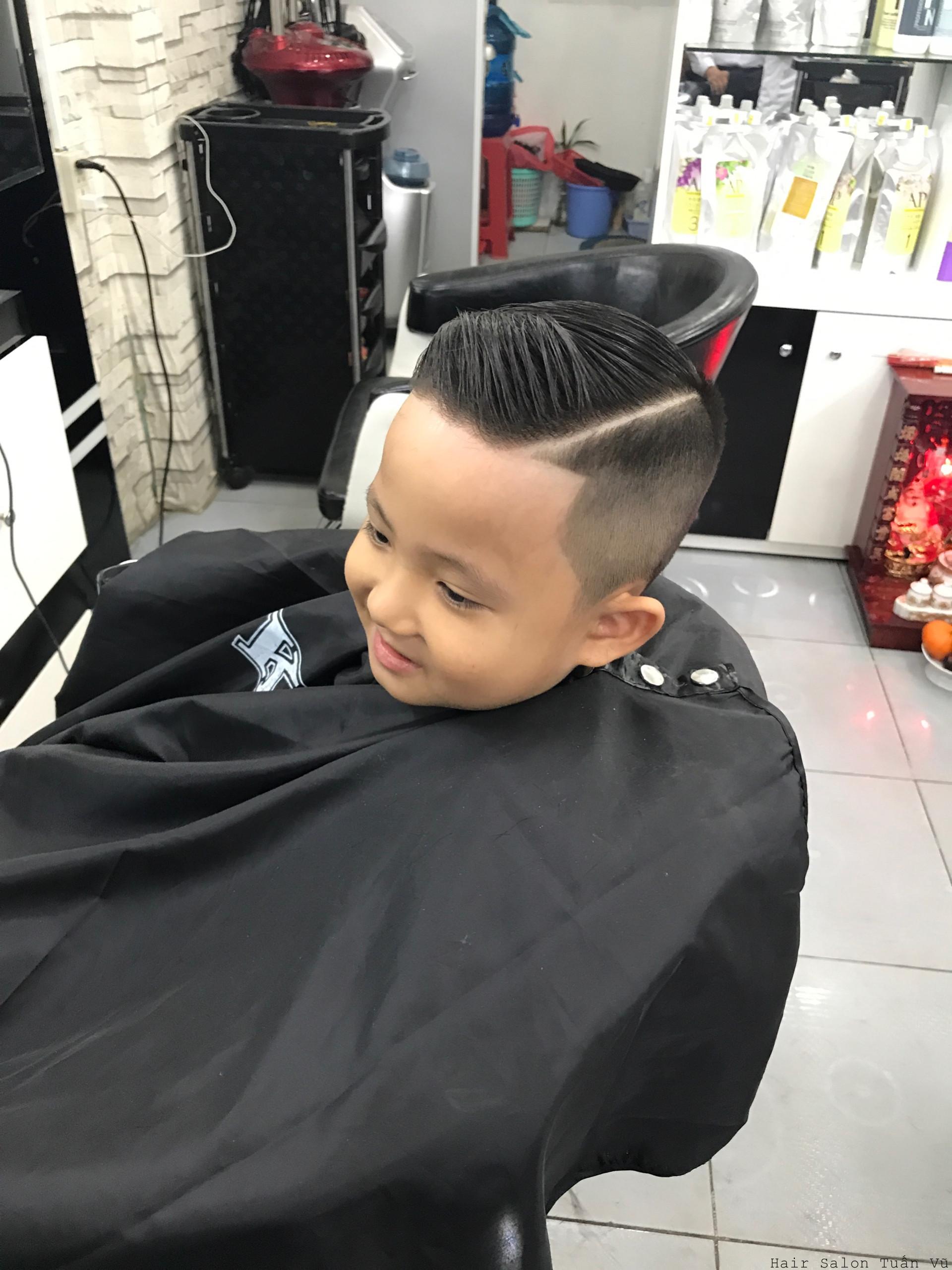 Tiệm cắt tóc đẹp cho Bé và Trẻ nhỏ tại Tp.HCM